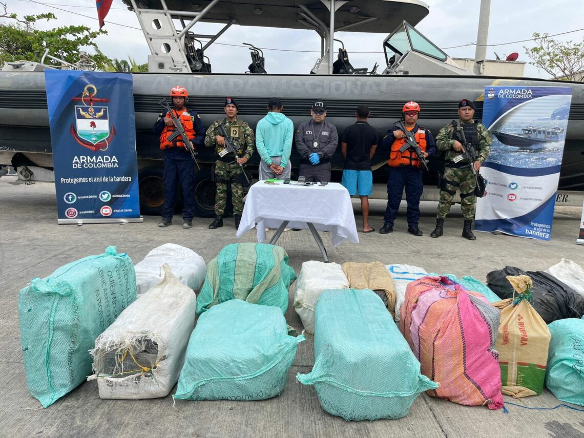 Caen más de 340 kilos de cocaína y marihuana en aguas de La Guajira