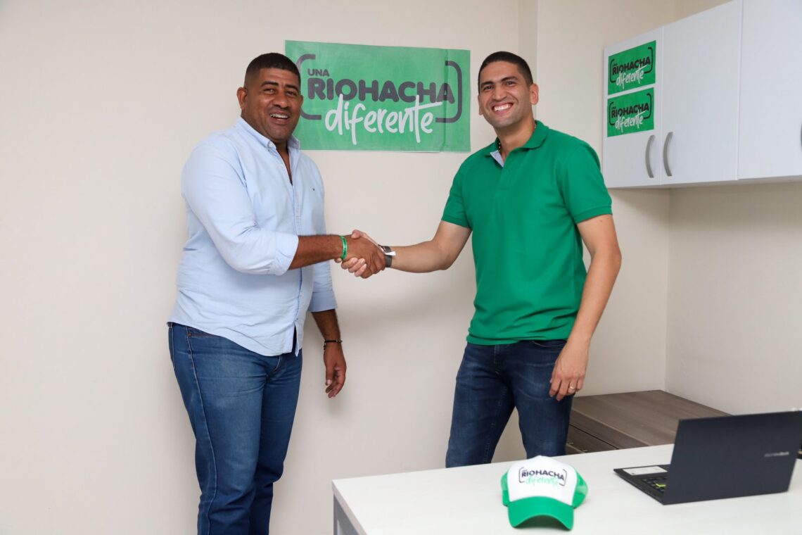 Se fortalece la campaña de José Durán con adhesión del concejal Charles Aguilar