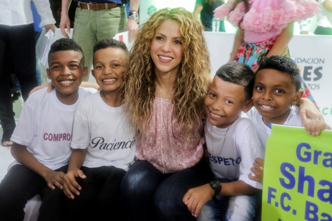 Shakira pone su mirada en La Guajira y anuncia inversión para colegio en Uribia