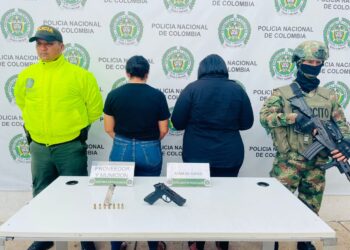 Pillan a dos mujeres con un arma de fuego en Riohacha
