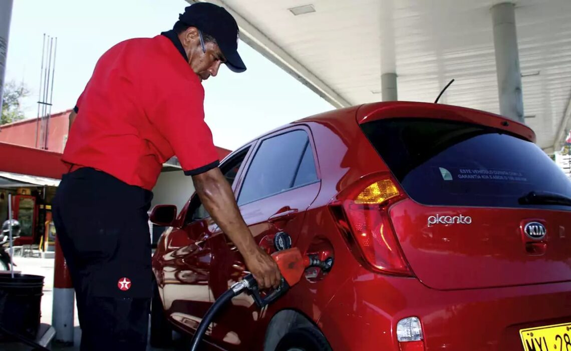 Desde hoy, el precio de la gasolina sube $600 pesos