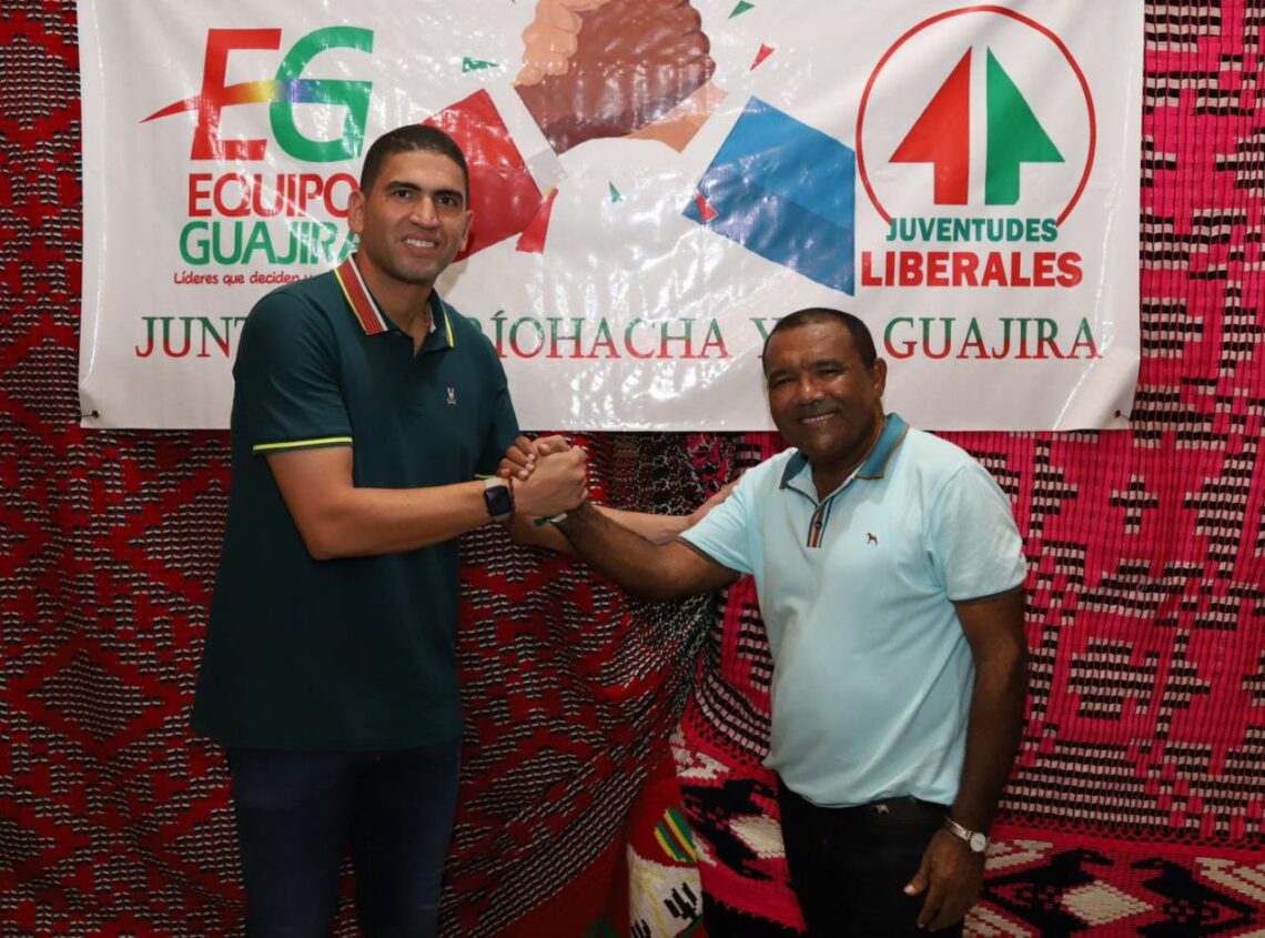 José Durán se fortalece políticamente, firma alianza con la Casa Ceballos