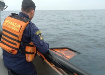 Siguen buscando a deportista de kitesurf desaparecido en aguas del Cabo de la Vela