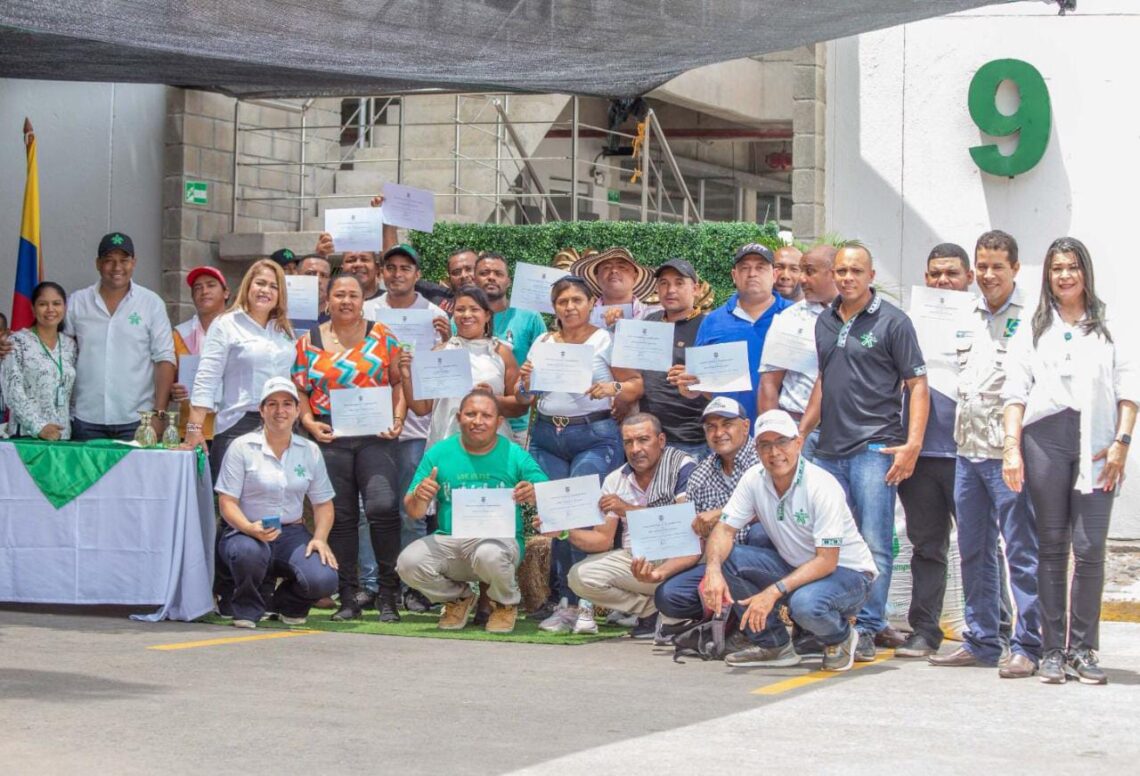 El SENA rindió homenaje a campesinas y campesinos de La Guajira en su día