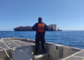 Rescatan buque mercante que quedó a la deriva en aguas de La Guajira