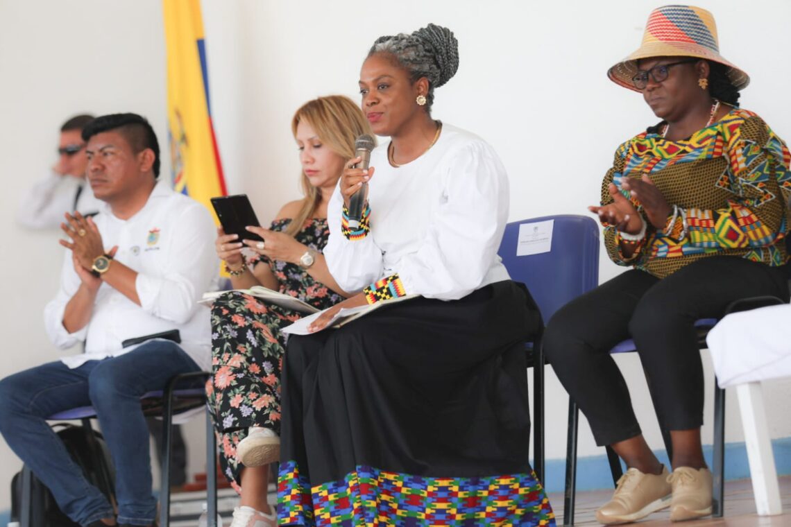 “Tenemos que llevar la educación en La Guajira a un siguiente nivel”, ministra de Educación Aurora Vergara