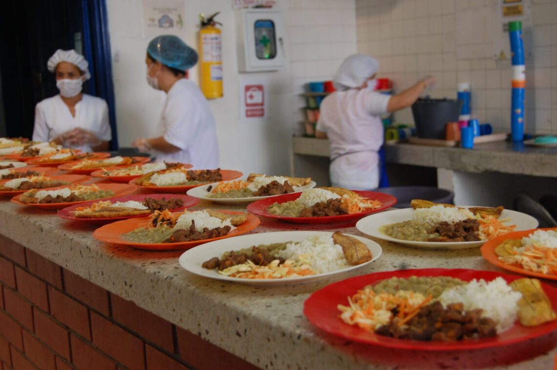 Más de 122 mil estudiantes de La Guajira están en riesgo de no recibir alimentos del PAE a partir de julio