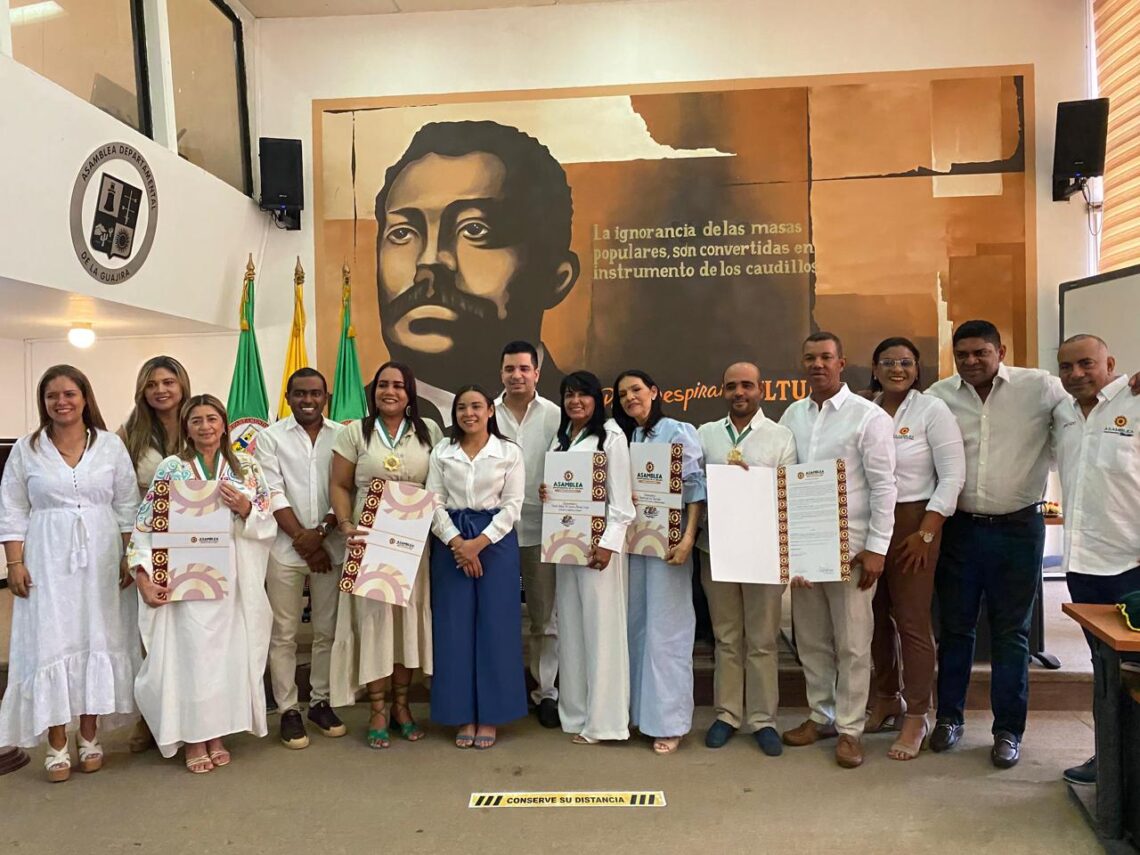 Cinco personalidades de La Guajira fueron homenajeadas por la Asamblea Departamental