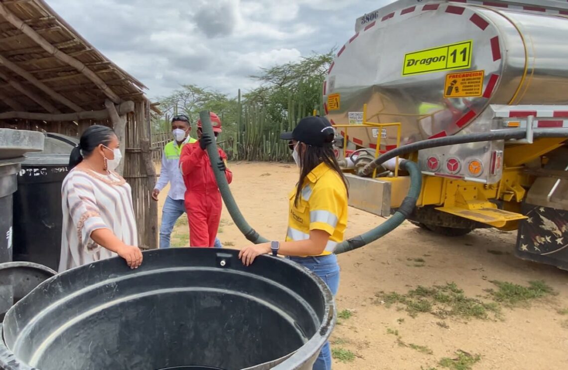 El ‘Tren del Agua’ de Cerrejón ha entregado más de 27 millones de litros de agua en La Guajira