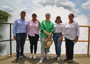 Esepgua y MinVivienda oficializan dos convenios de agua potable desde la Represa del Ranchería
