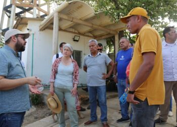 Ministra de Vivienda hace seguimiento a las acciones en el marco de la emergencia en La Guajira