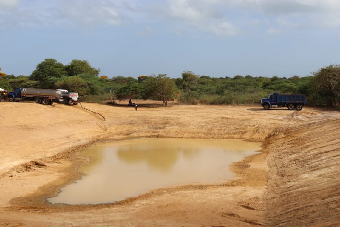 Ejército Nacional entregó jagüey a la comunidad wayuu Irrashón en Riohacha