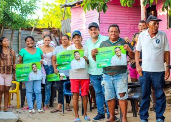 Juan Carlos Suaza refuerza su vínculo con la comunidad riohachera