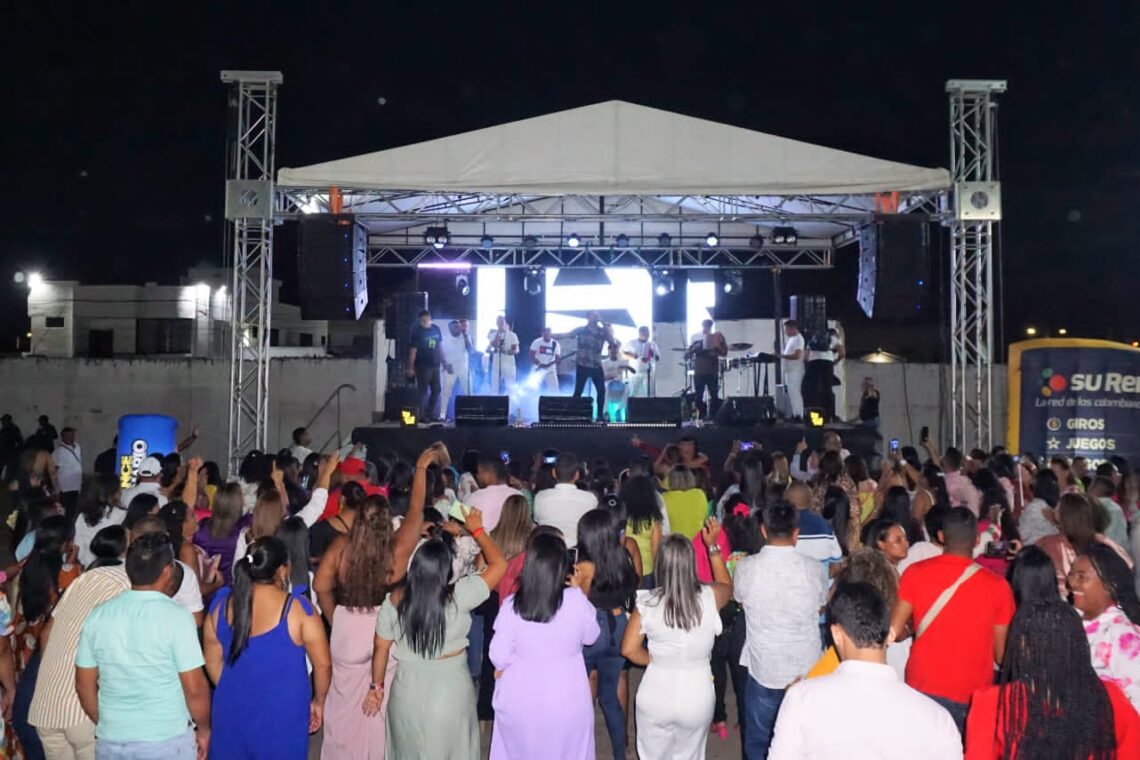 Los maestros del municipio de Maicao celebraron su día por lo alto