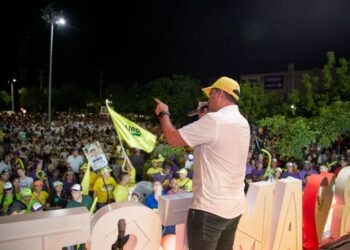 Jairo Aguilar le dio su palabra a la Educación Superior, es el gobernador de la juventud