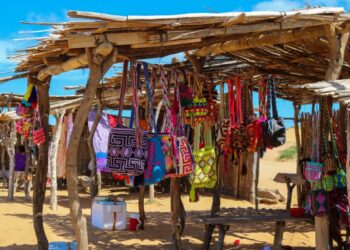 Artesanías wayuu: una oportunidad de emprendimiento y desarrollo familiar