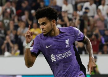 El guajiro Lucho Díaz puso a ganar al Liverpool con un golazo en la Europa League