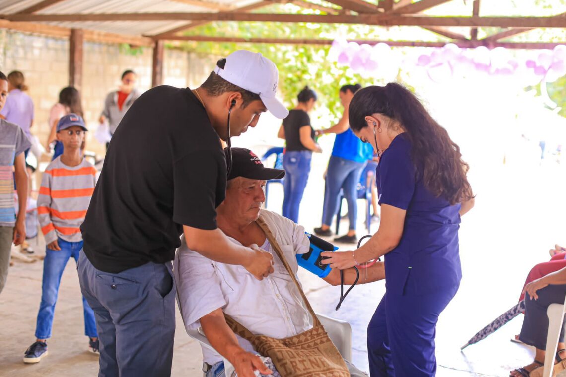 Exitosas jornadas de salud con el médico Rawdy Reales en La Jagua del Pilar