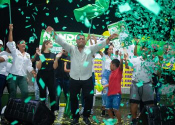 Con una gran convocatoria, Nando Díaz Pinto se perfila como próximo concejal de Riohacha