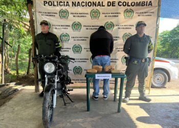 Sorprenden a motorizado transportando 4 libras de marihuana en Hatonuevo