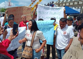 En Uribia la comunidad exige escrutinio voto a voto: denuncian fraude electoral