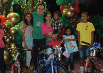 Barrancas celebró la Navidad en grande