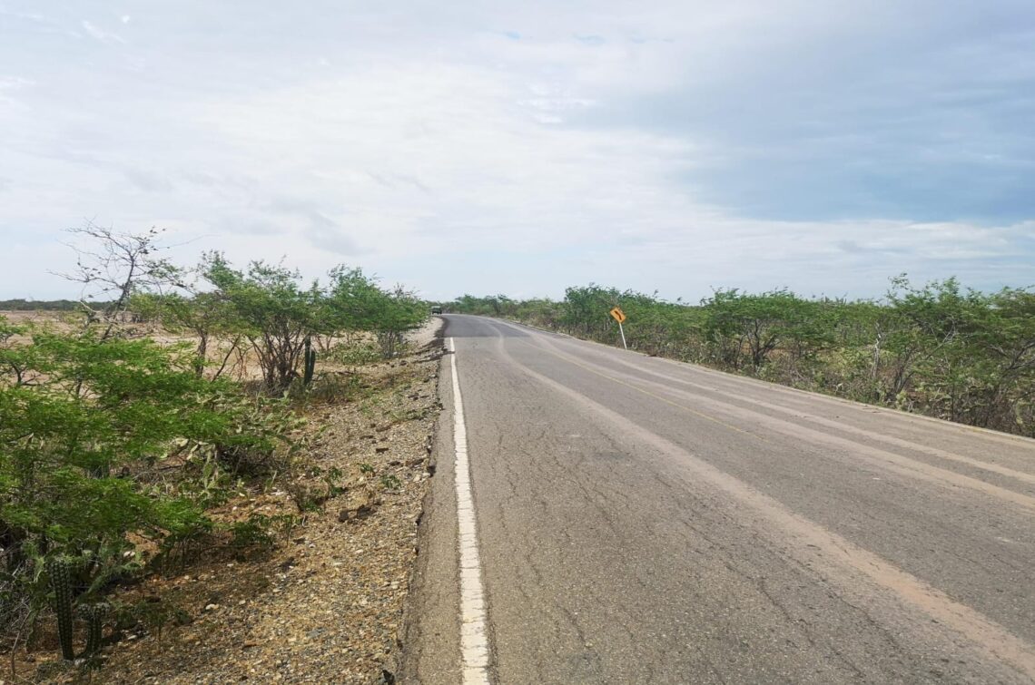 Conductores denuncian constantes atracos en la vía Riohacha – Mayapo