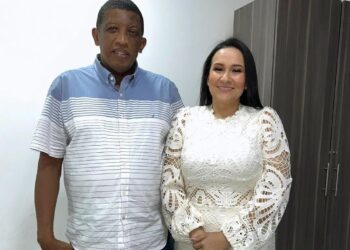 Micher Pérez posesionó a la joven profesional Rosa Cano como tesorera de Fonseca