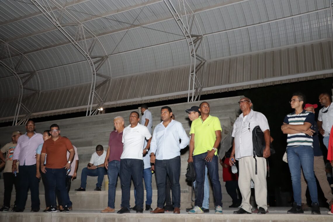 Alcalde de Maicao comenzó a recorrer las obras inconclusas del municipio