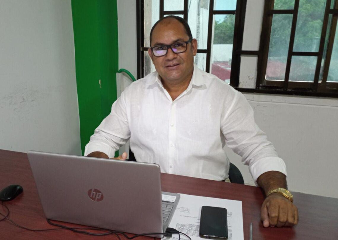 Asamblea Departamental de La Guajira reeligió a Arquimenes Iguarán como secretario general