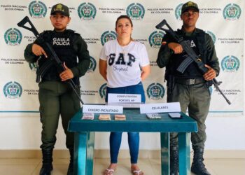 Abogada fue sorprendida cuando recibía dinero producto de una extorsión en Fonseca