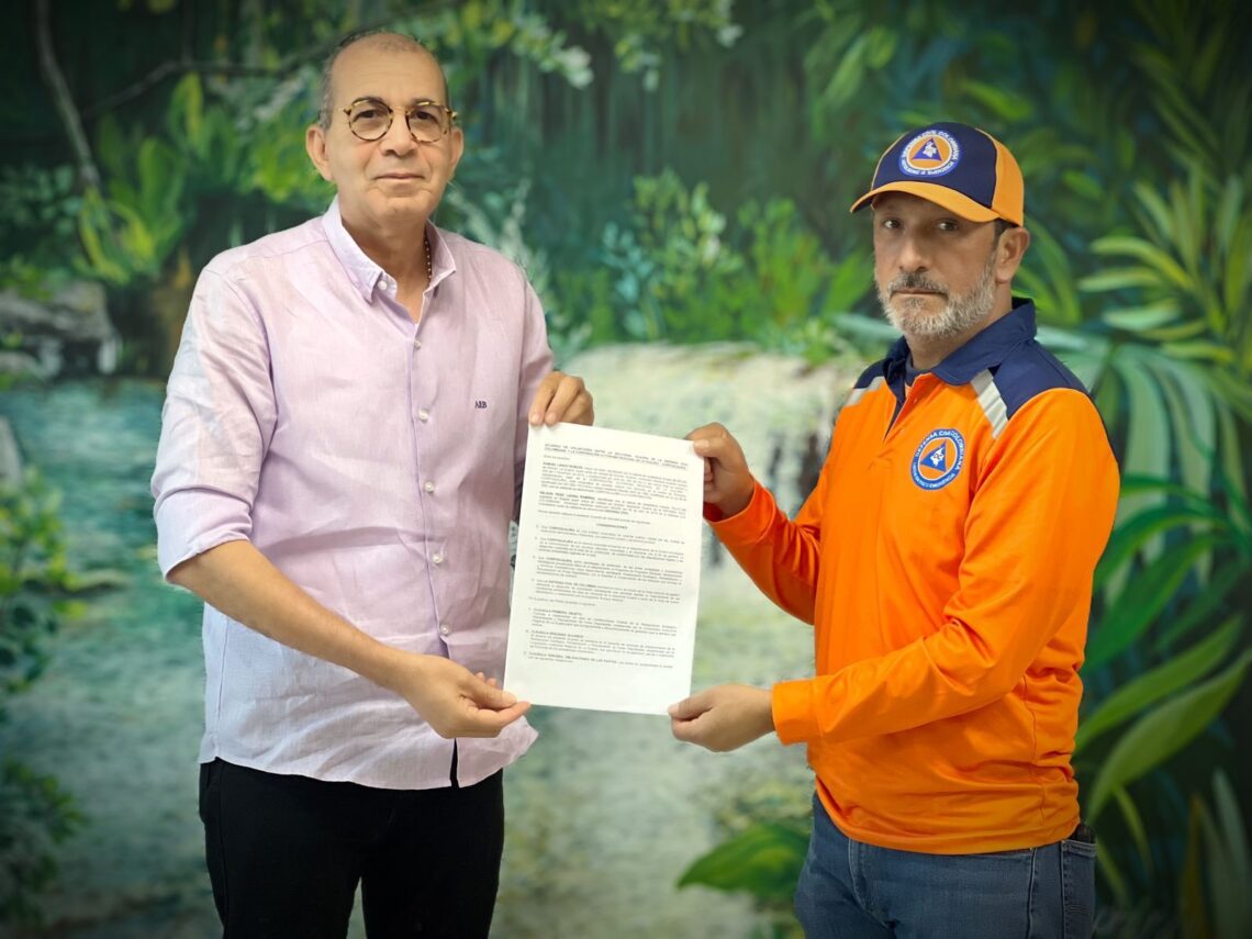 Corpoguajira firma acuerdo con la Defensa Civil para garantizar la sostenibilidad de árboles