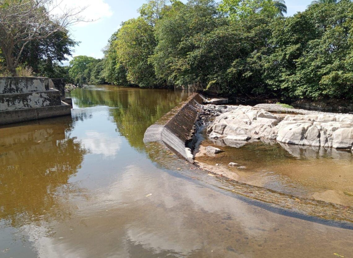 “Cambia la mojadera por la cuidadera”: un mensaje de Aqualia para los riohacheros