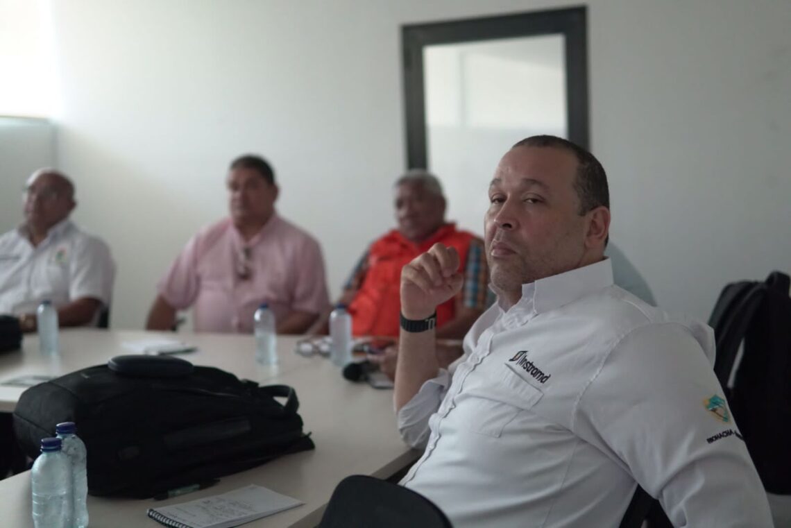 El Instramd se capacita para garantizar la movilidad segura en el distrito de Riohacha