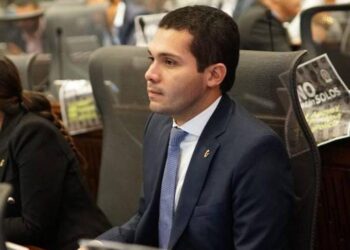 El congresista Juan Loreto Gómez confirma su intención de continuar en la Cámara de Representantes