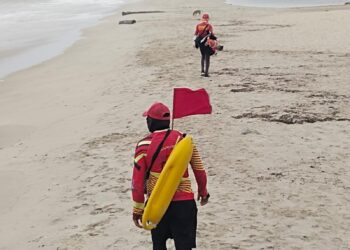 Prohiben navegación e ingreso de bañistas en las playas de Riohacha