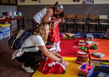 MinEducación entrega dotación pedagógica para la formación de niños y niñas de La Guajira