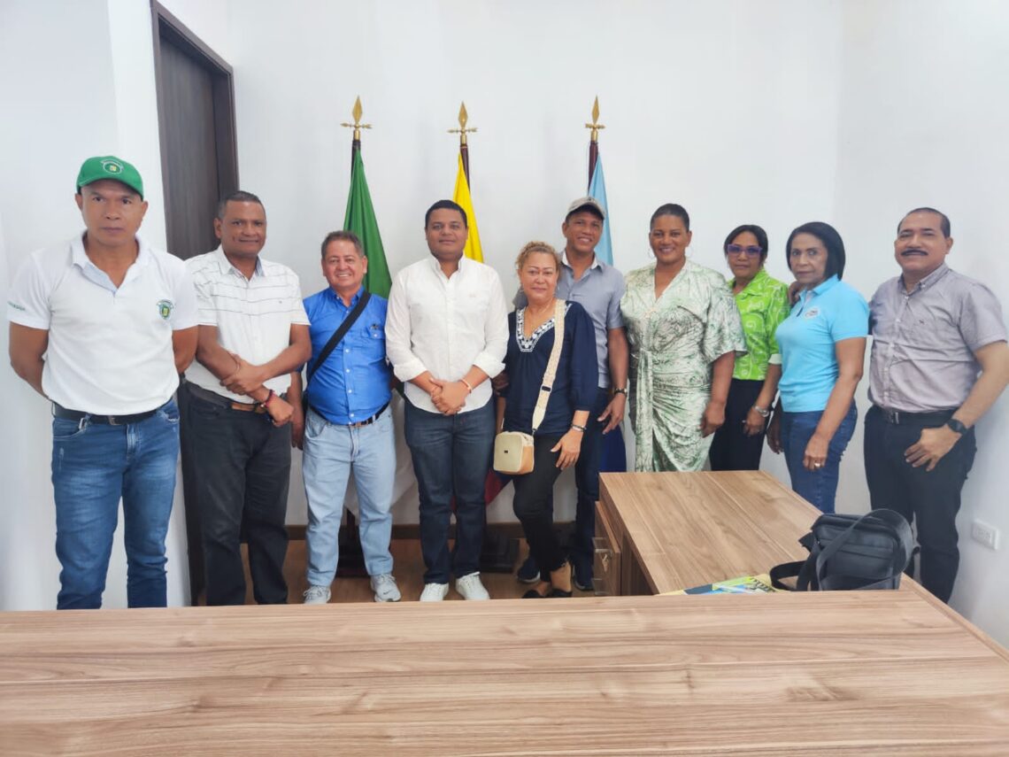 Buscan solución a situación contractual entre el Distrito y la Diócesis de Riohacha