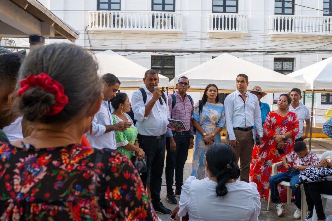 Distrito asume nuevos compromisos con los 21 centros etnoeductivos que aún no inician clases