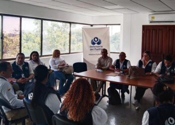 Defensoría del Pueblo lideró una mesa de trabajo sobre migrantes en La Guajira