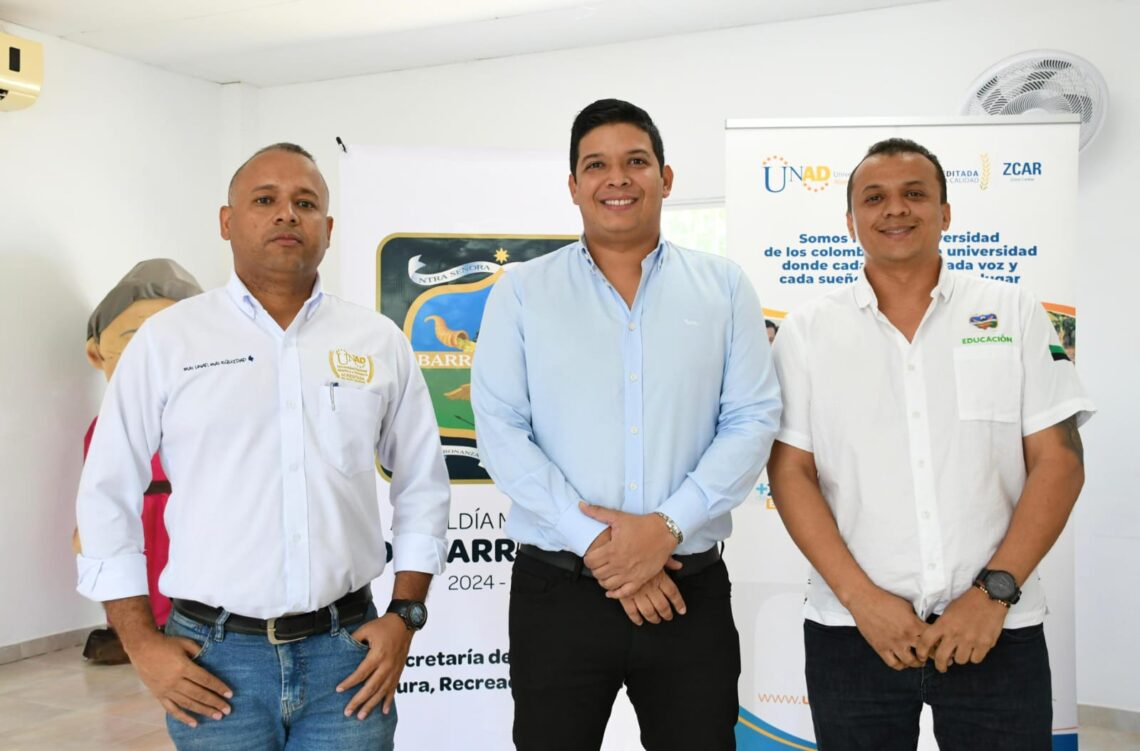 Convenio entre la UNAD y Alcaldía de Barrancas beneficia a 235 profesionales con estudios de posgrados