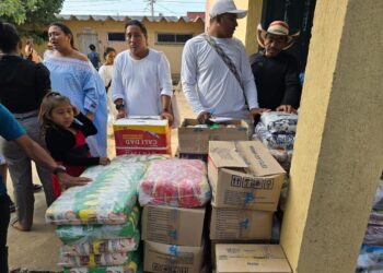 Gobernación de La Guajira brinda ayuda humanitaria a comunidades afectadas por el conflicto armado