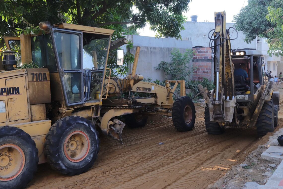 En el barrio Cooperativo arrancaron las obras de mejoramiento de la malla vial de Riohacha