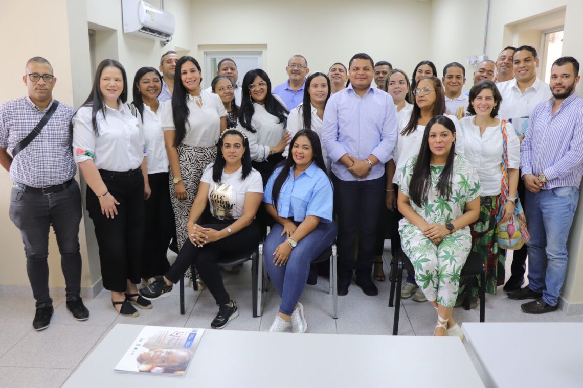 Alcalde de Riohacha y su gabinete se capacita para mejorar la gestión administrativa