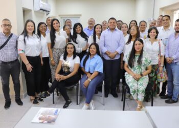 Alcalde de Riohacha y su gabinete se capacita para mejorar la gestión administrativa