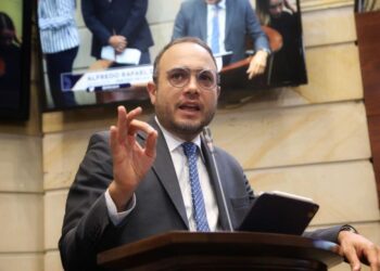 Cerrejón sufre un nuevo bloqueo en su línea férrea: indígenas wayuu piden empleo