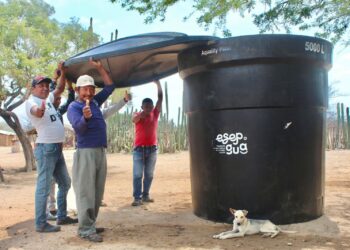 Con tanques de agua, Esepgua enfrenta el fenómeno del Niño en comunidades de Manaure