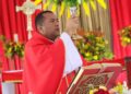 El padre Jefferson Ariza celebra 25 años de vida sacerdotal en La Guajira