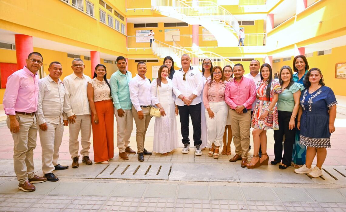 La planta docente de Uniguajira crece con la incorporación de 28 profesores