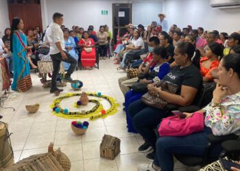 Talento humano wayuu se capacita para garantizar la ejecución del nuevo modelo de atención integral del Icbf